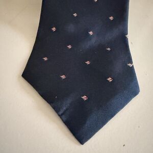 Christian Dior Men's Vintage Tie Skinny Made In USA Navy Blue 57” X 3.25” Silk